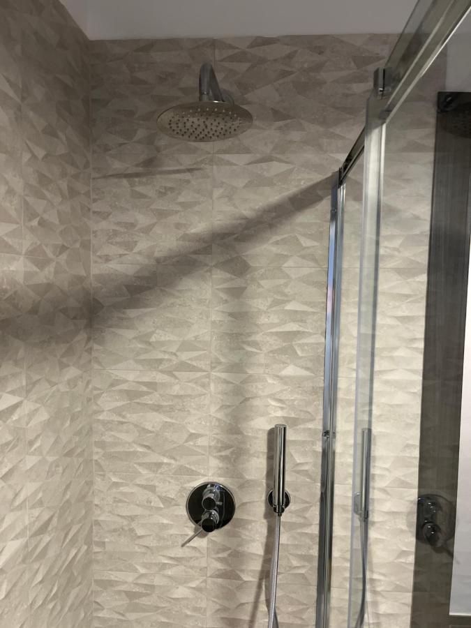 Minardi Apartments فيرتشيلي المظهر الخارجي الصورة