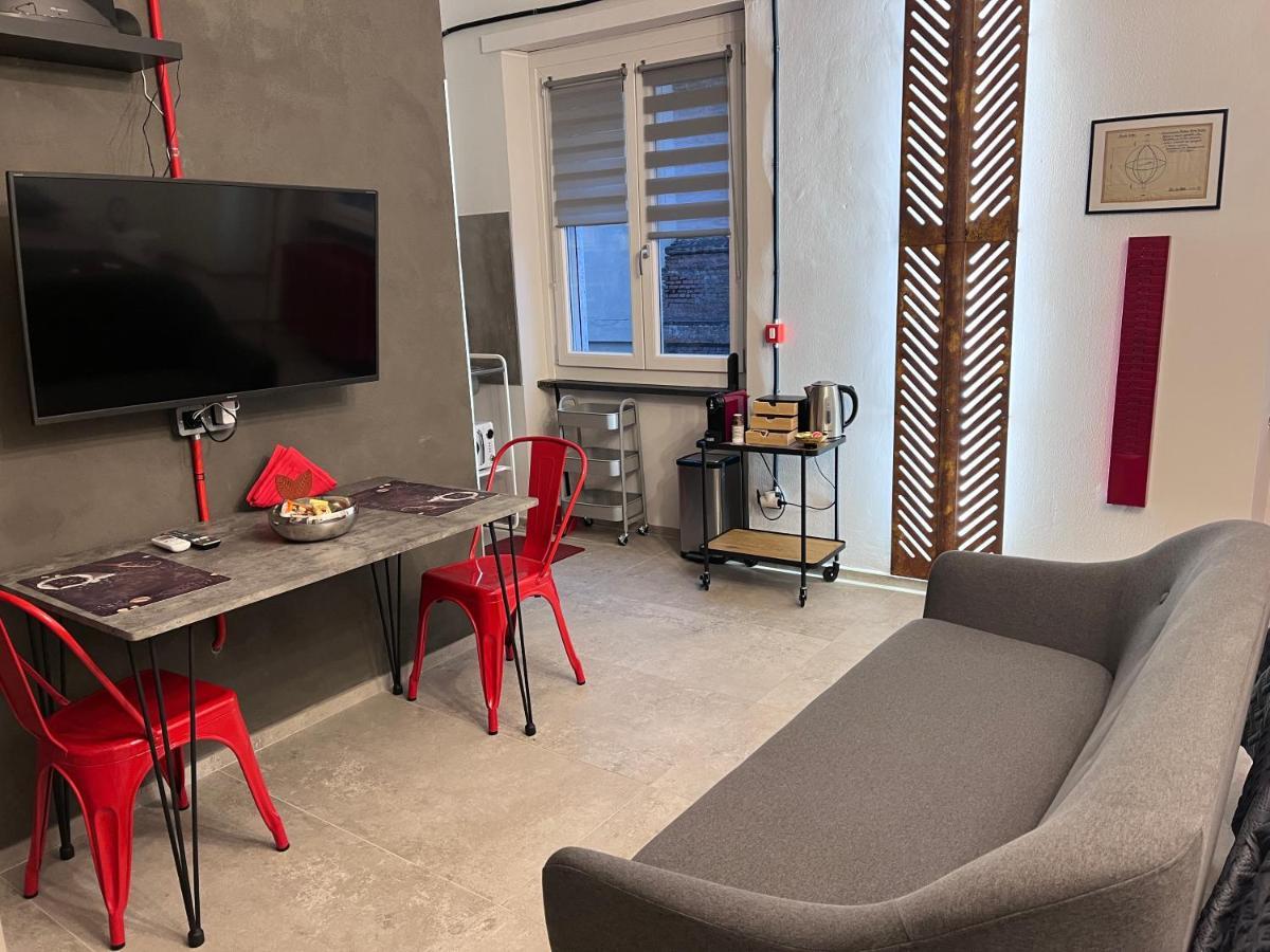 Minardi Apartments فيرتشيلي المظهر الخارجي الصورة